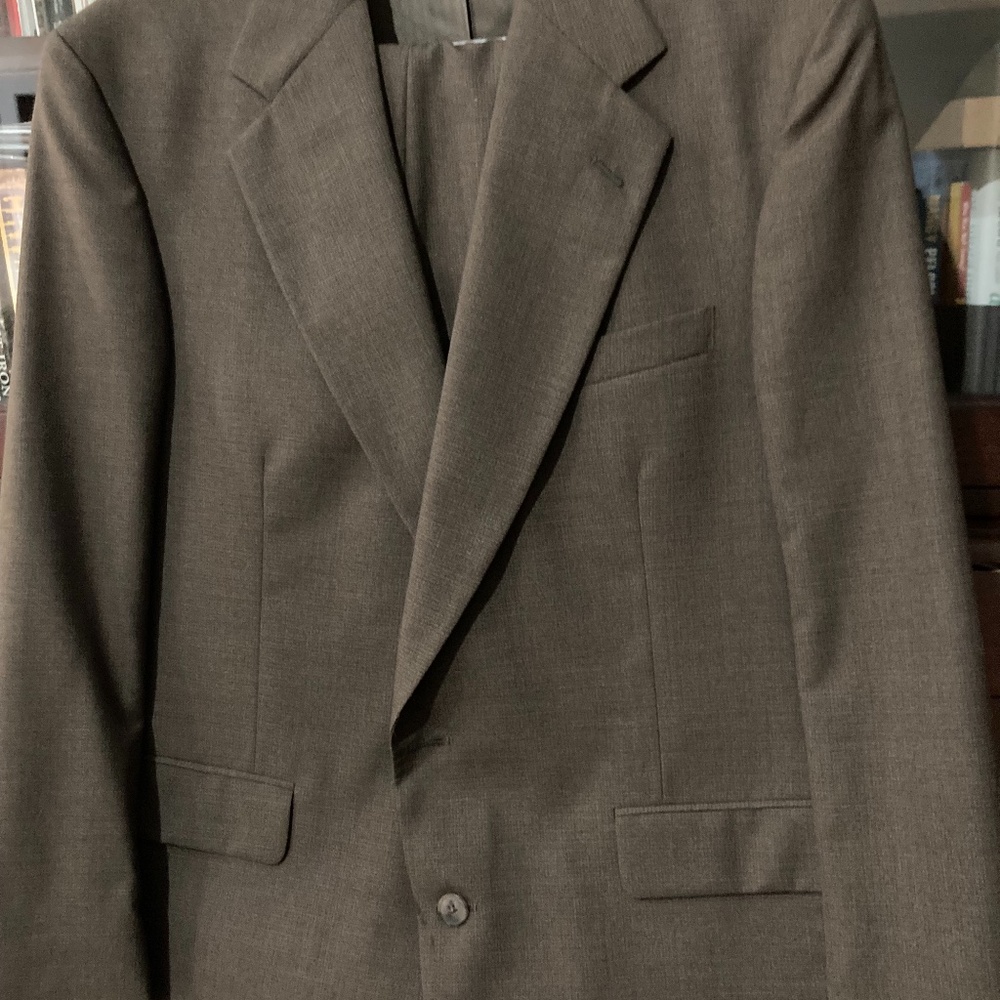 Barrows Suit from New York Gorsart